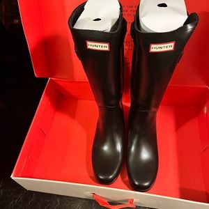 Original refined back strap hunter rain boots…